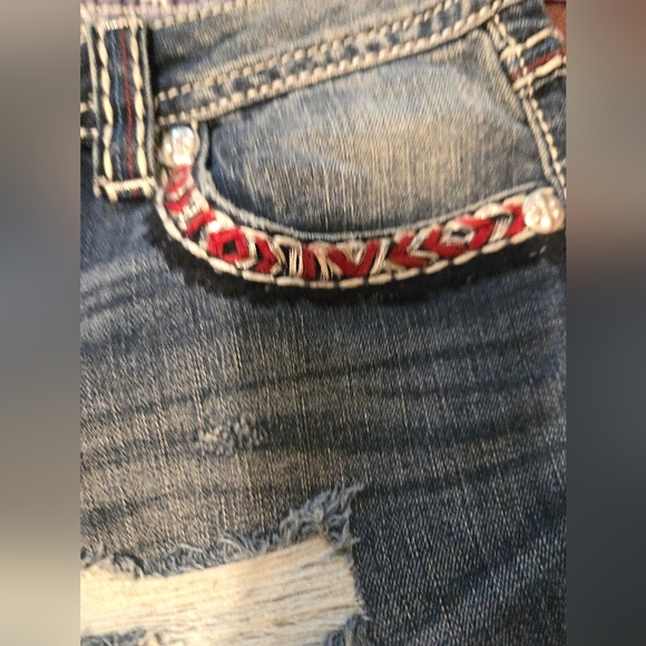 NEW Miss Me Signature Cuff Capri Size 31 - Picture 9 of 12